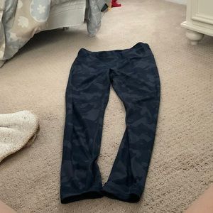 Gapfit blackout technology workout leggings blue camo